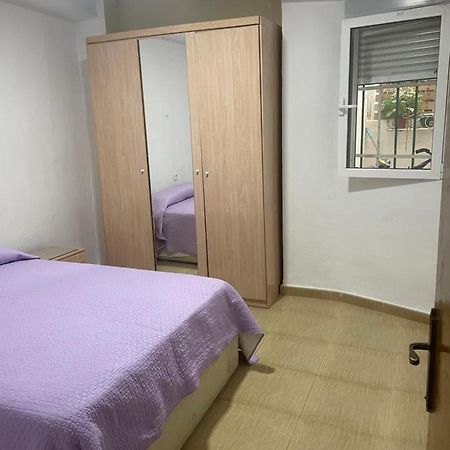 Habitacion Privada Workstay Valencia Exteriör bild