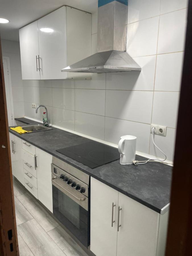Habitacion Privada Workstay Valencia Exteriör bild